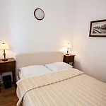 Daire Charmantes Nur 80 Meter Zum Mit Romantischen Balkon Crikvenica