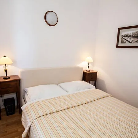 Apartament Charmantes Nur 80 Meter Zum Mit Romantischen Balkon Crikvenica